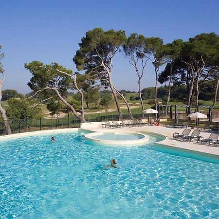 Madame Vacances Résidence Provence Country Club Saumane-de-Vaucluse Camera foto