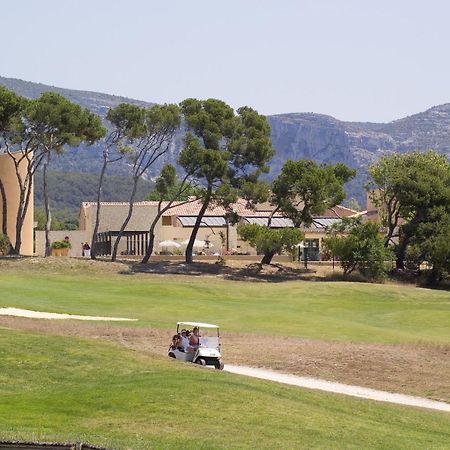 Madame Vacances Résidence Provence Country Club Saumane-de-Vaucluse Esterno foto