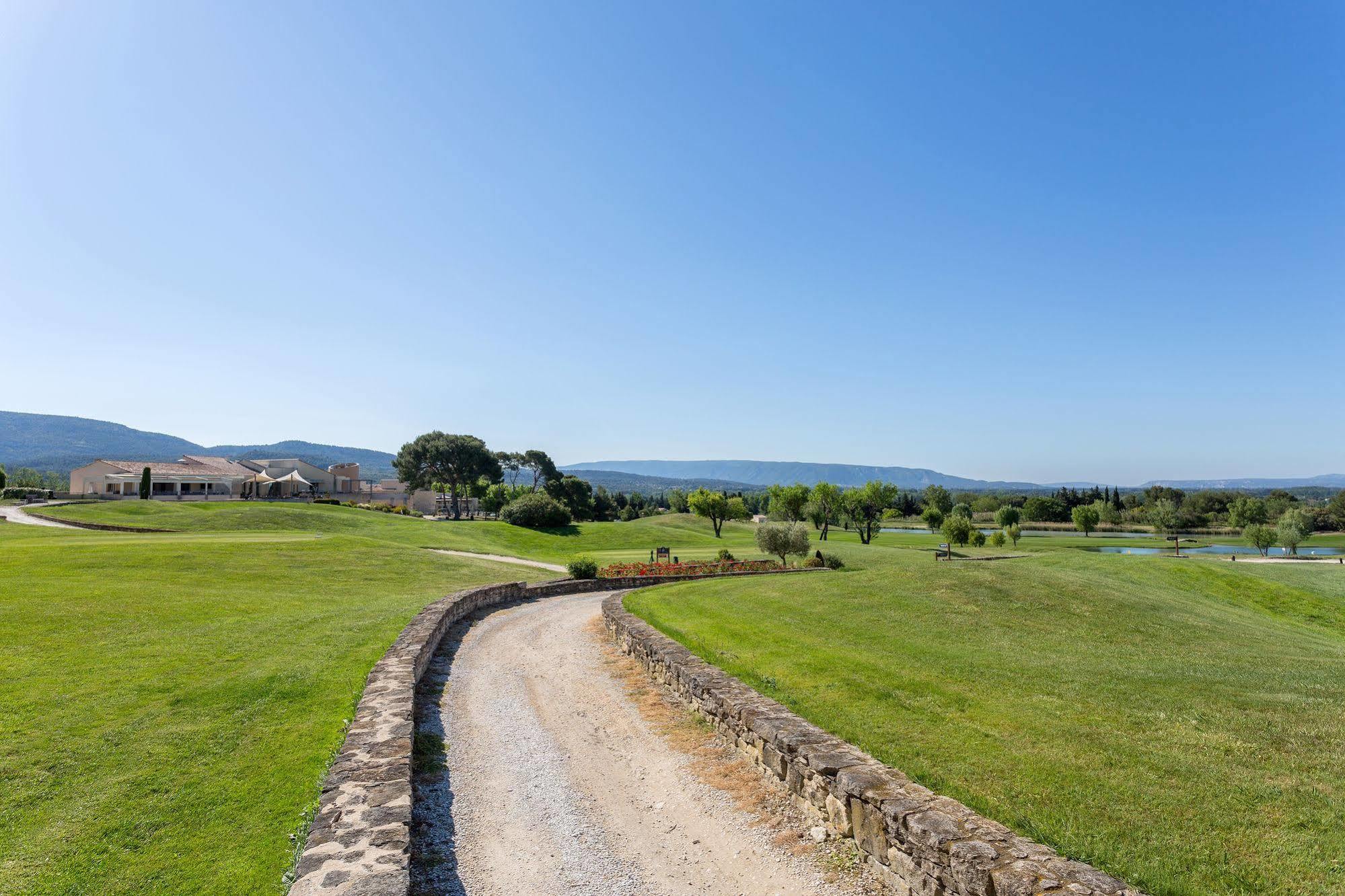 Madame Vacances Résidence Provence Country Club Saumane-de-Vaucluse Esterno foto